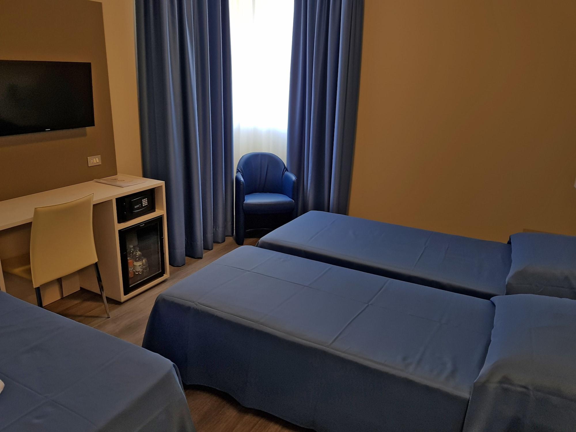 Hotel Oleggio Malpensa Exteriér fotografie